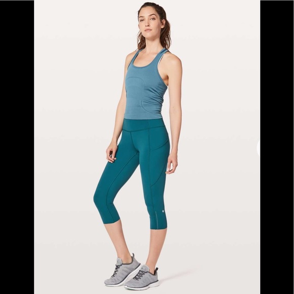 Lululemon Fast & Free Crop II *Nulux 19" - Picture 4 of 8